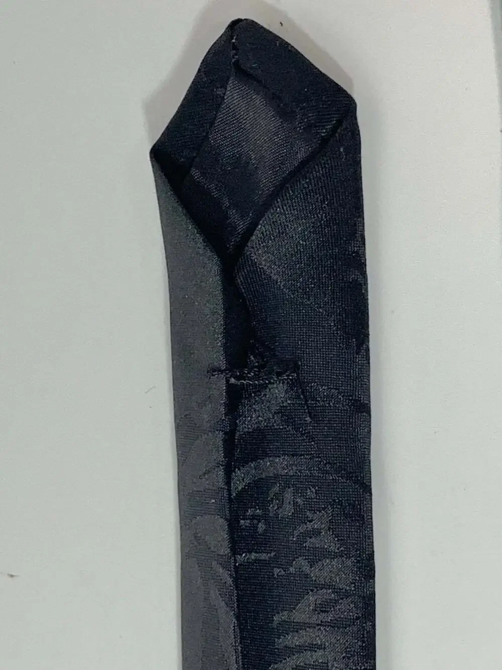 Bugs Bunny Men’s Novelty Neck Tie Musical Notes Black